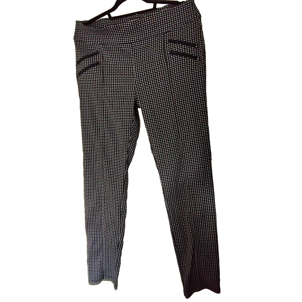 SOHO Apparel Ltd. Women's L Black/White Geometric Knit Skinny Pull-On Pants
